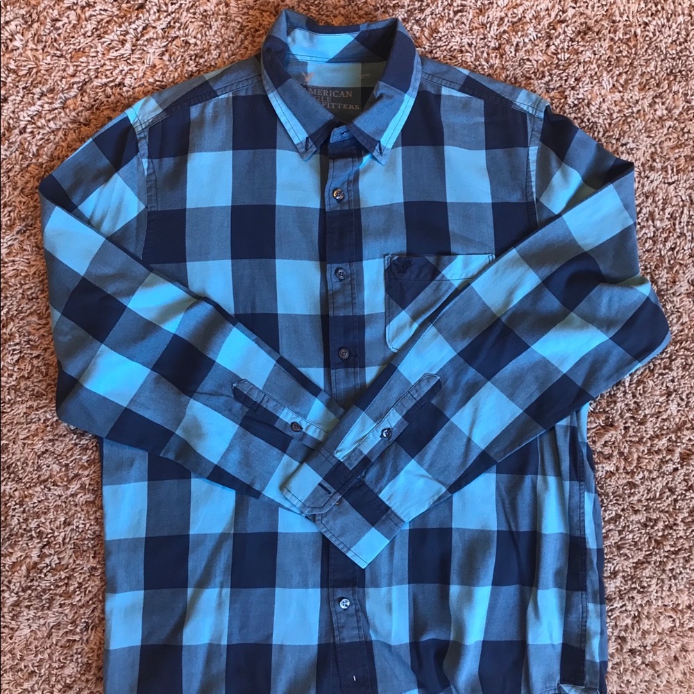 American Eagle Button Down
